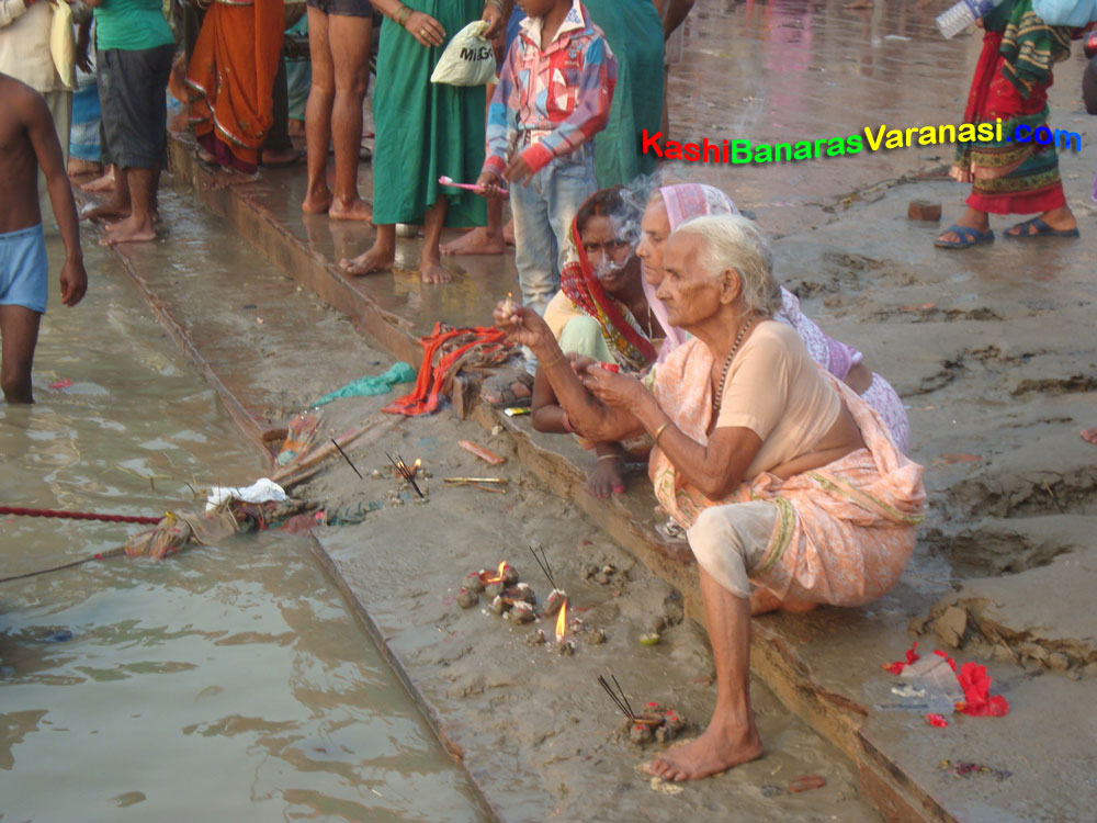 Varanasi Ghats, List of all ghats of Banaras